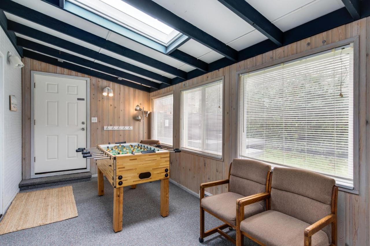 Sea Breeze Villa Линкън Сити Екстериор снимка